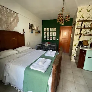  Apartment 21